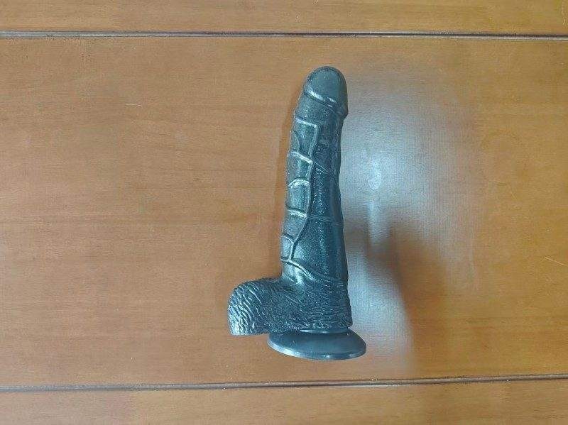 Black Realistic Dildo – 16 cm Bendable with Suction Base — image 13